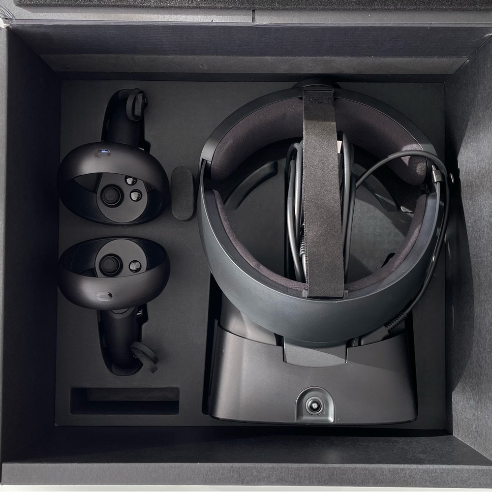 Oculus Rift S, PC-Powered VR Gaming Headset - Windows. - Picture 4 of 10